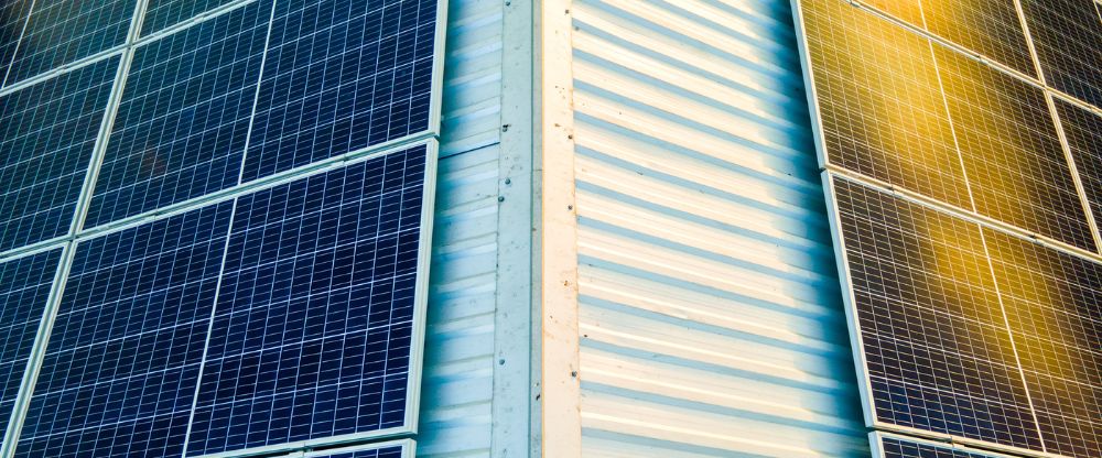 BATTERY SOLAR SYSTEM offer