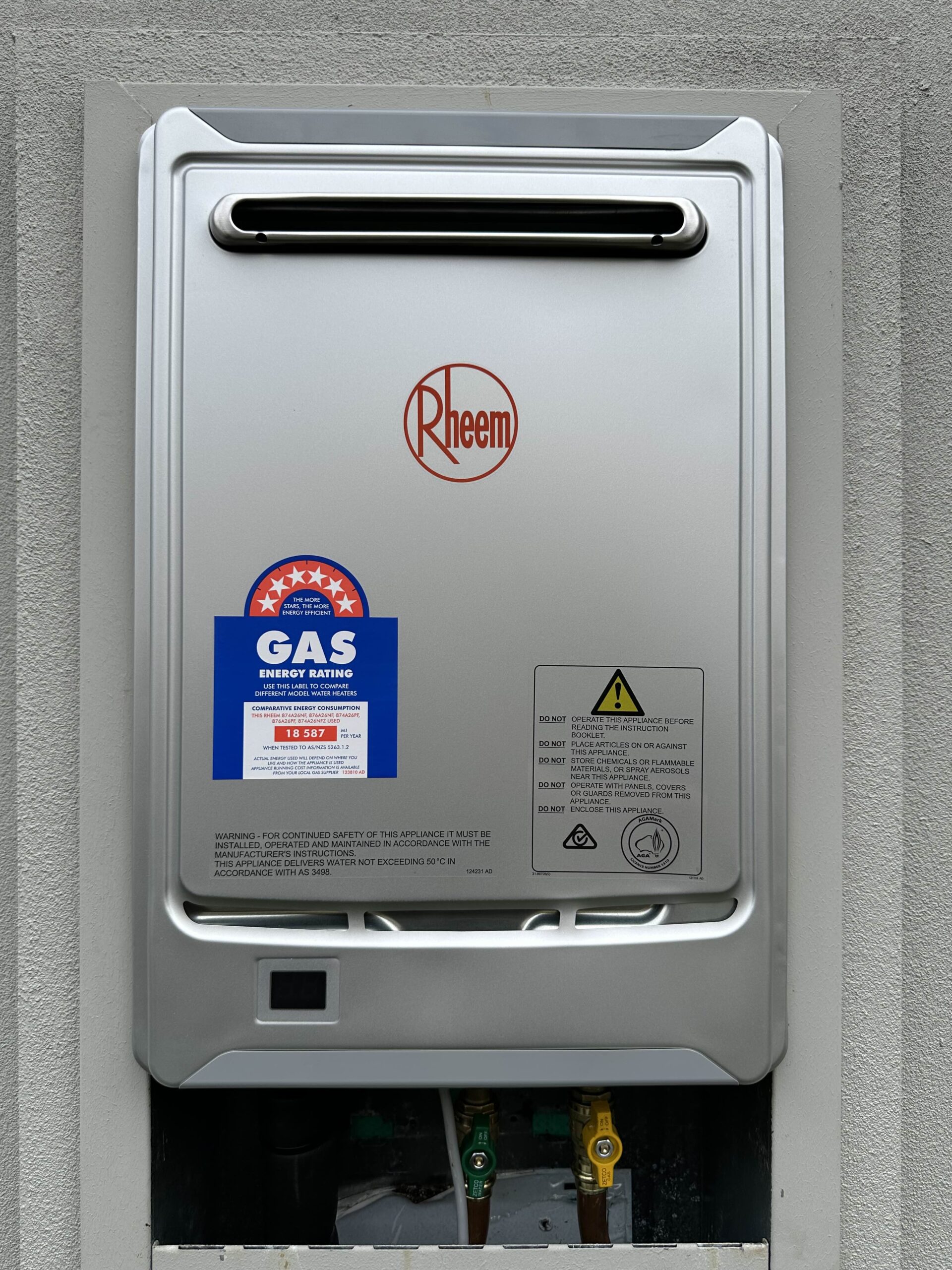 Instantaneous hot water system install Brisbane
