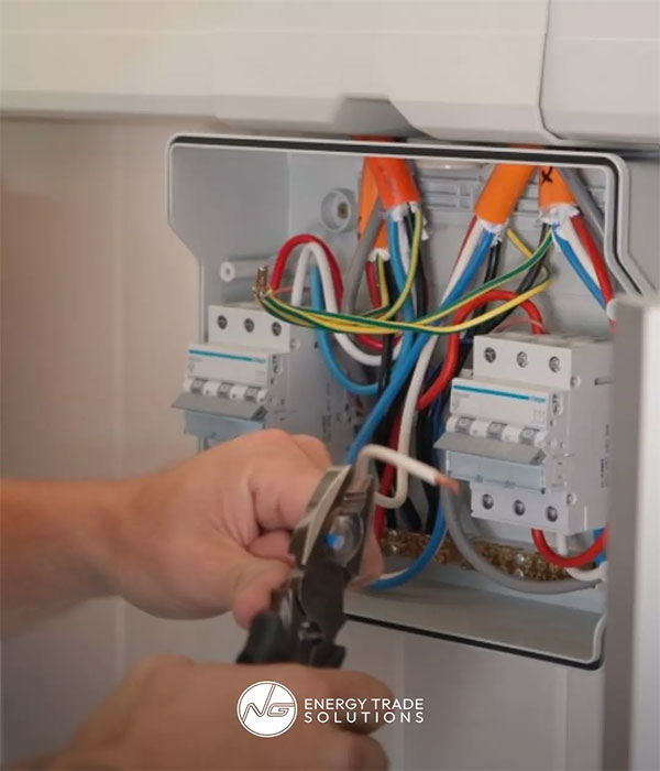 Emergency-Electrician-Brisbane-2 Emergency Electrician Brisbane