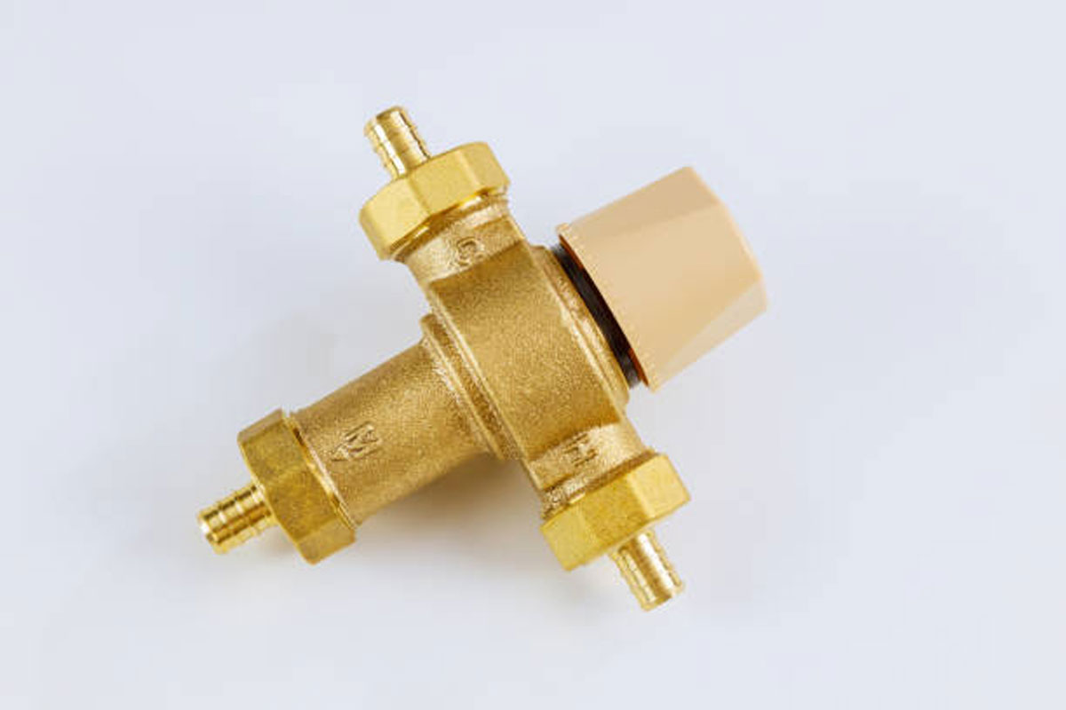 Tempering valve on a hot water system